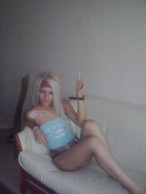 Meet local singles like Caitlyn from Missouri who want to fuck tonight