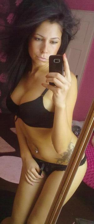 Looking for local cheaters? Take Jaelynn from North Carolina home with you