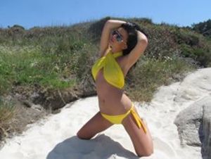 Looking for local cheaters? Take Erica from Wisconsin home with you