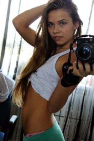 Finding a fuck buddy like Makenna from Illinois has never been easier