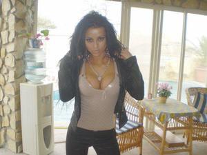 Carmelita is a cheater looking for a guy like you!