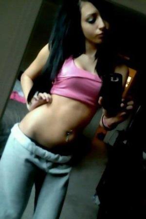 Meet local singles like Tatyana from Massachusetts who want to fuck tonight