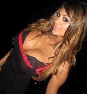 Vanessa is a cheater looking for a guy like you!